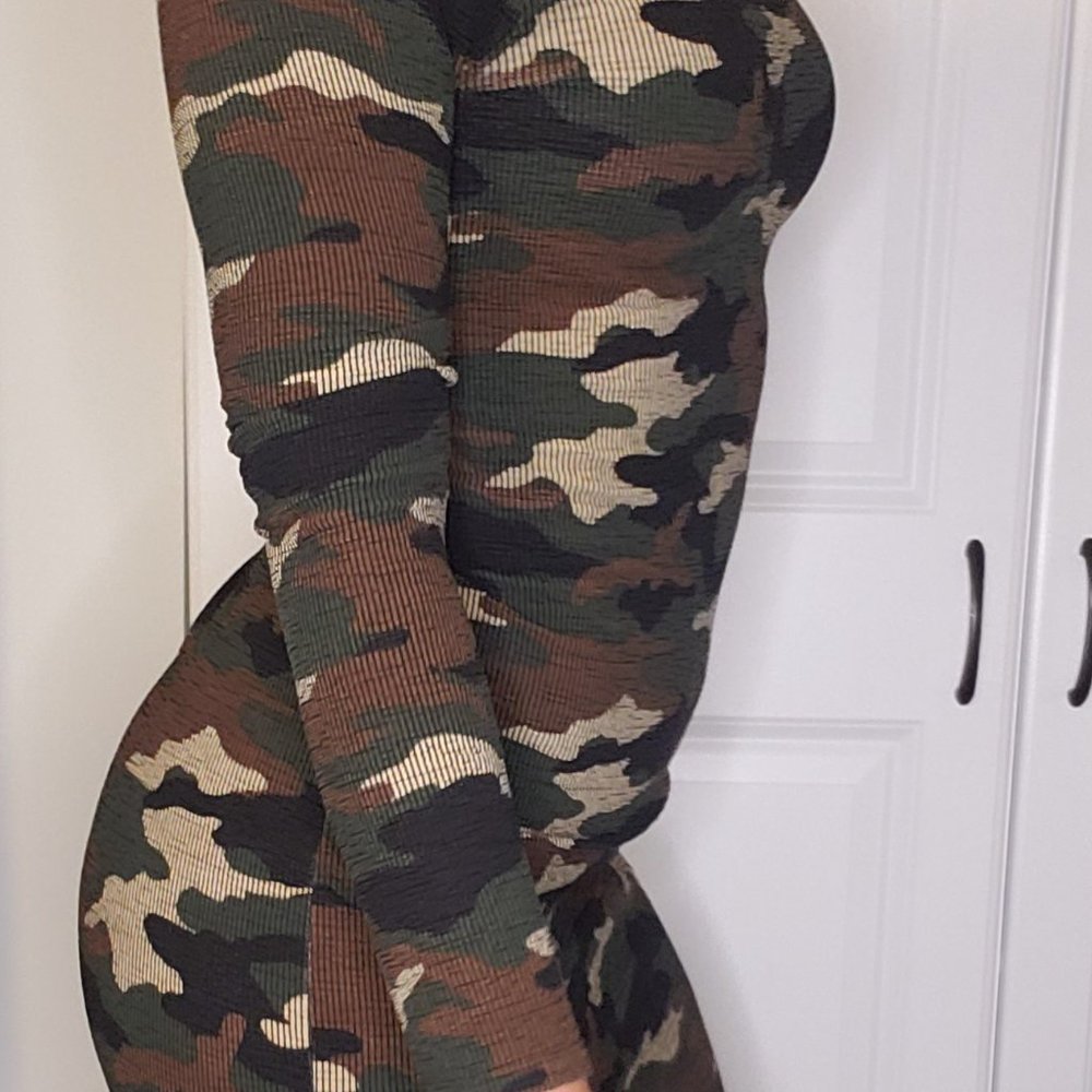 Zara Camoflague Print Stretch Midi Dress Size M
